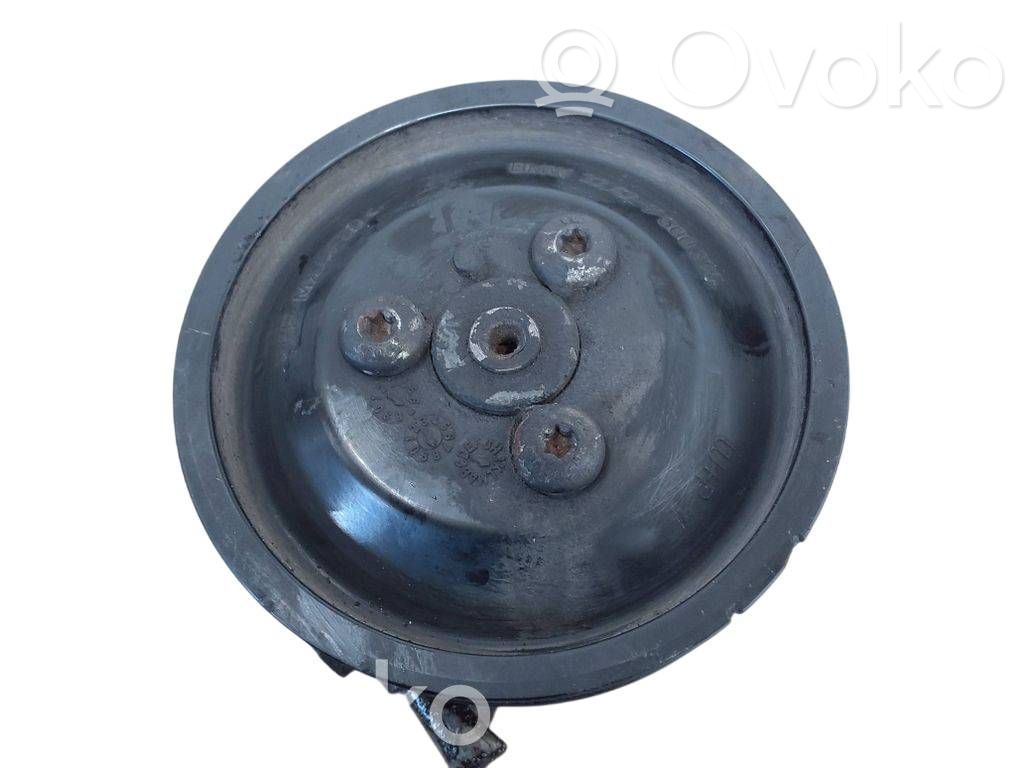 BMW 1 E81 E87 Power steering pump 