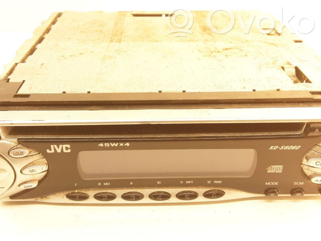 Fiat Punto (188) Radio/CD/DVD/GPS head unit 