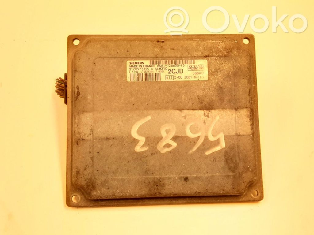 Ford Fiesta Moottorin ohjainlaite/moduuli 
