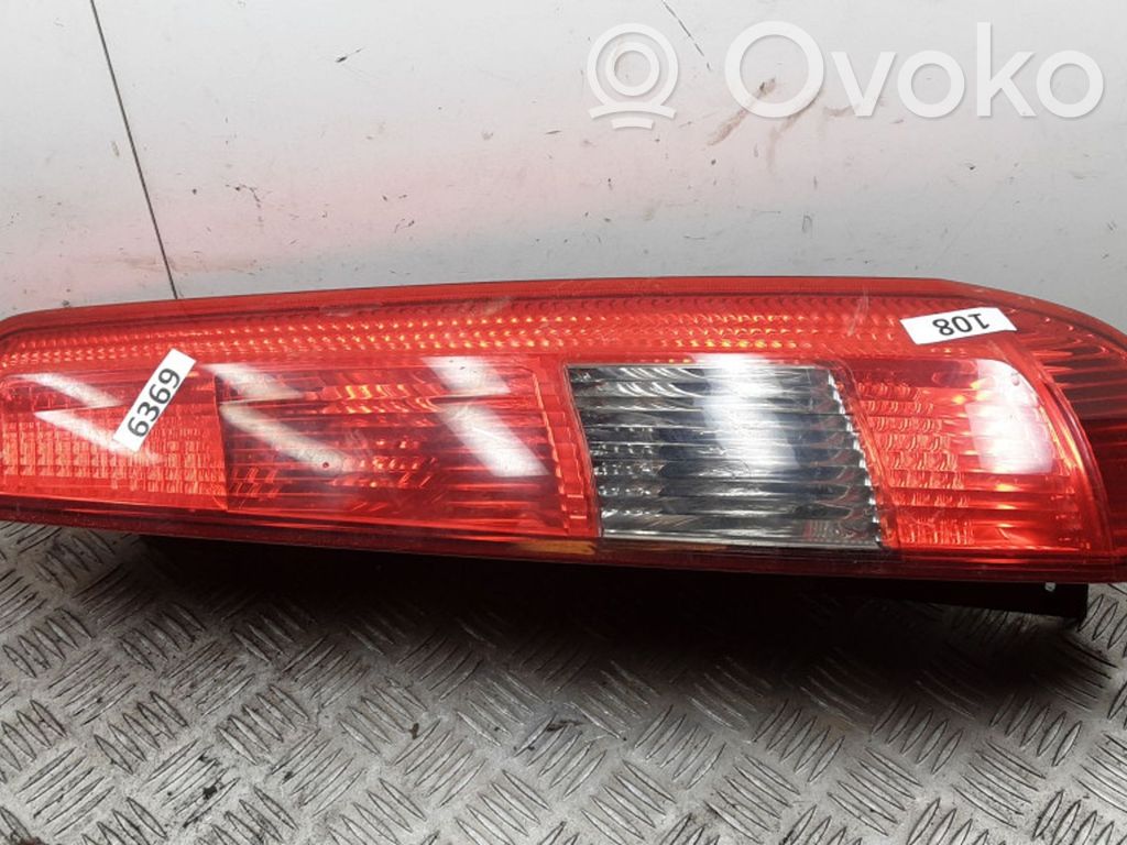 Ford Fiesta Lampa tylna 