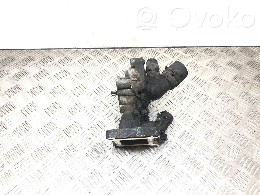 Ford Transit Vesipumppu 