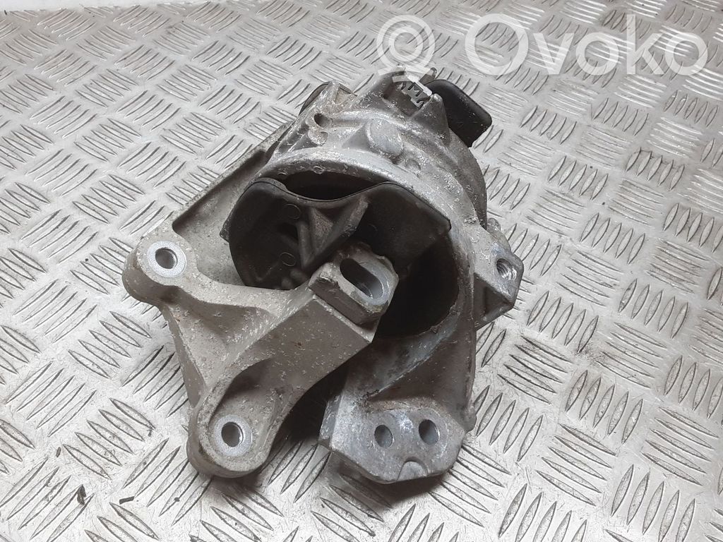 Variklio pagalvė   320A15