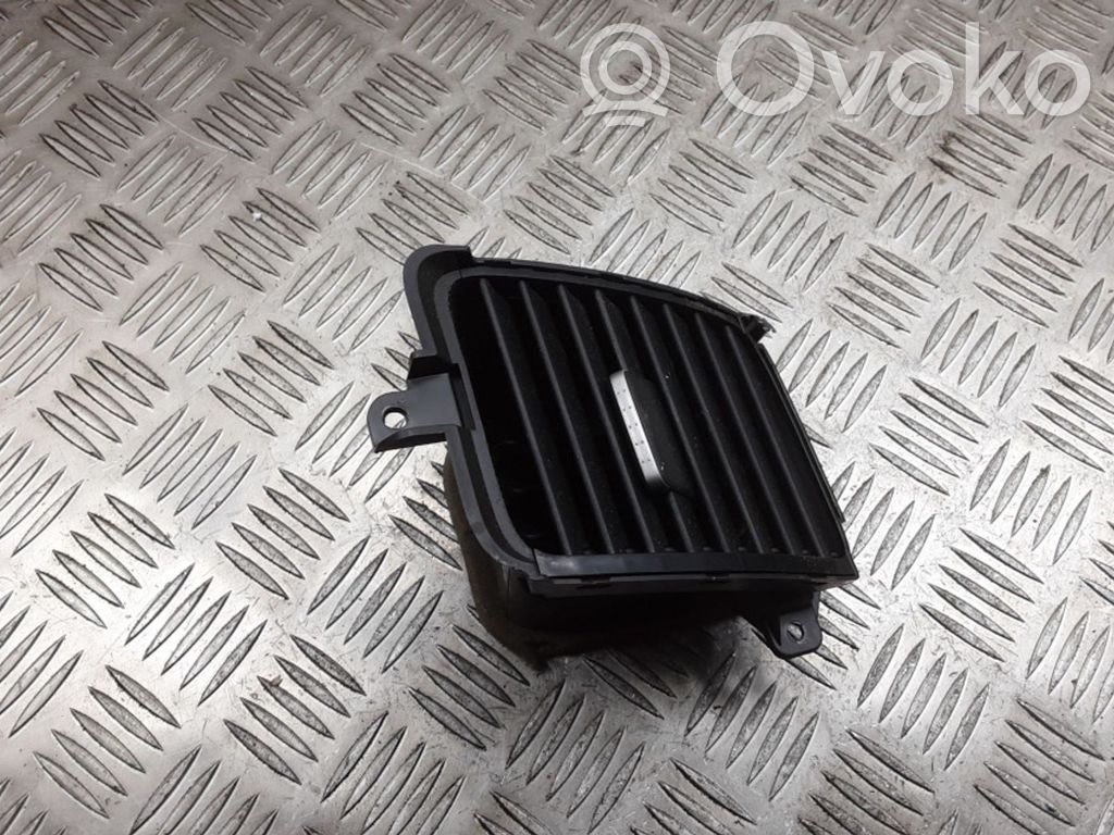 Honda Civic Boczna kratka nawiewu deski rozdzielczej 