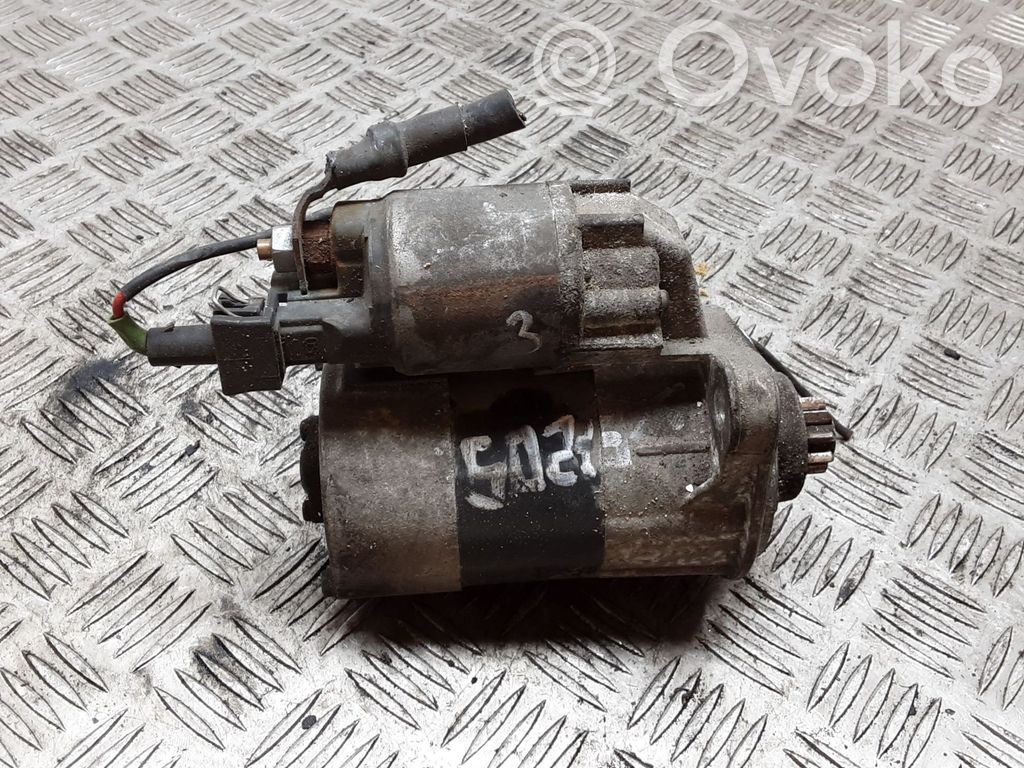 Volkswagen Golf IV Motor de arranque 