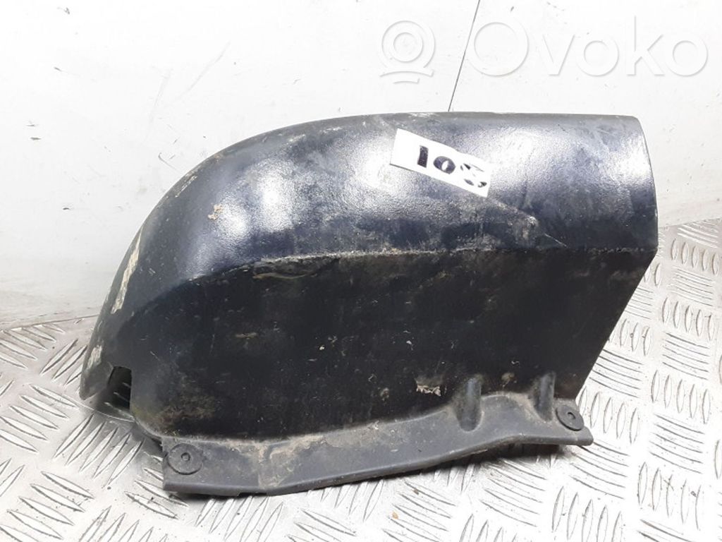 Nissan Primastar Moldura de la esquina del parachoques trasero 