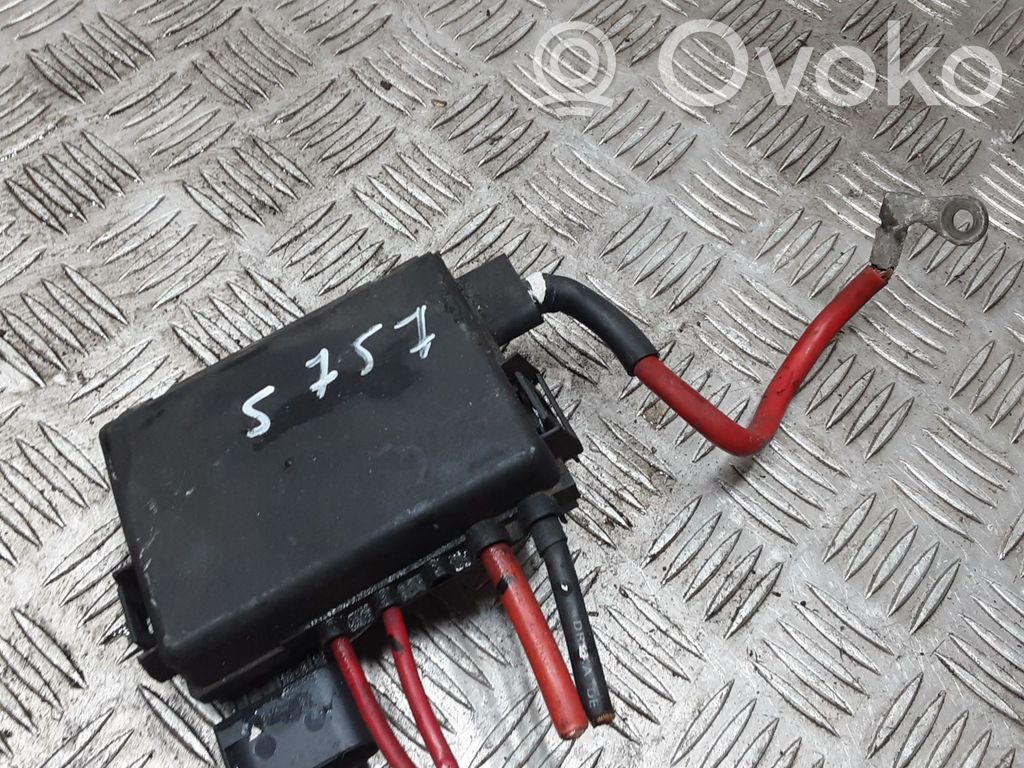 Sensor