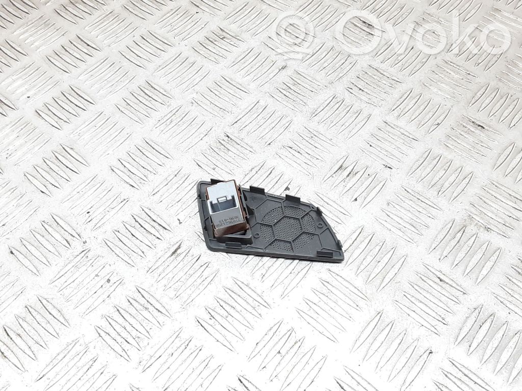 Skoda Superb B6 (3T) Central locking switch button 