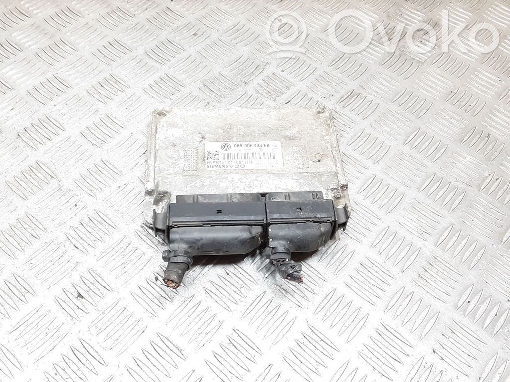 Skoda Octavia Mk2 (1Z) Engine control unit/module 