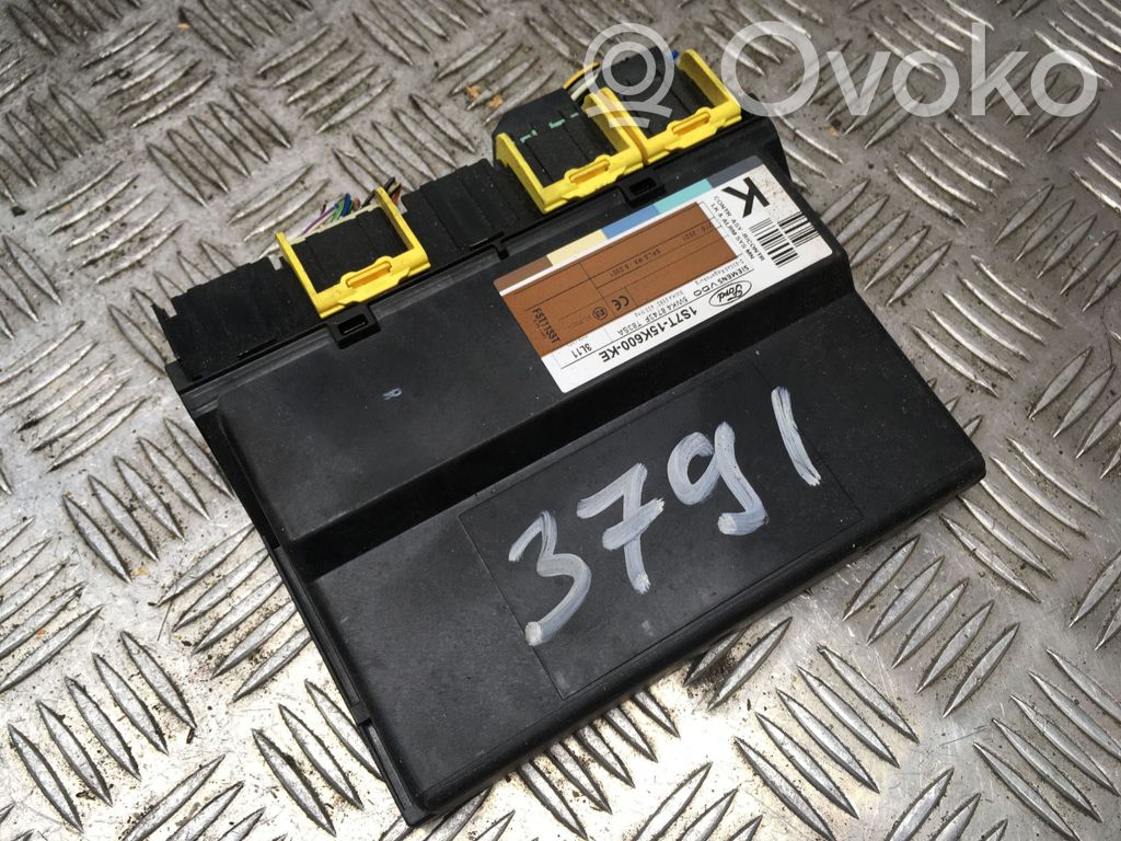 Ford Focus Moduł / Sterownik komfortu 