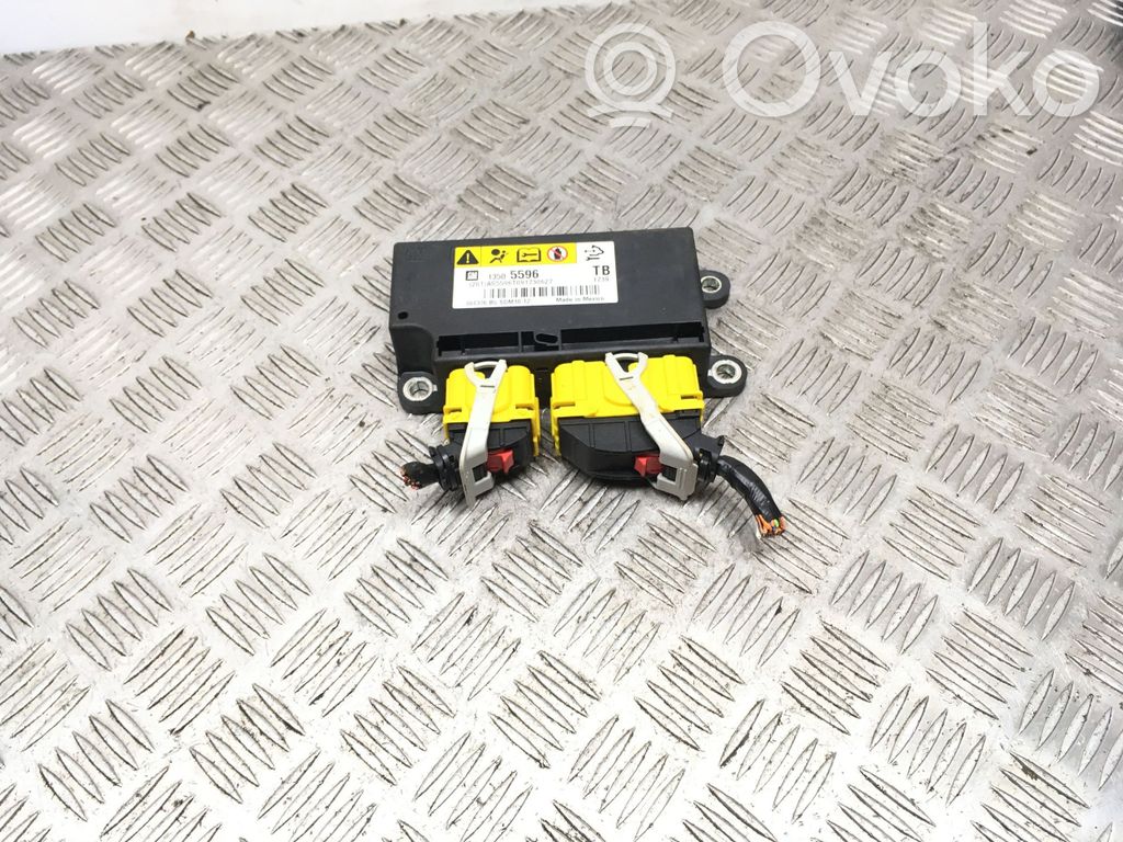 Opel Insignia A Unitate/modul de comandă închidere centralizată 