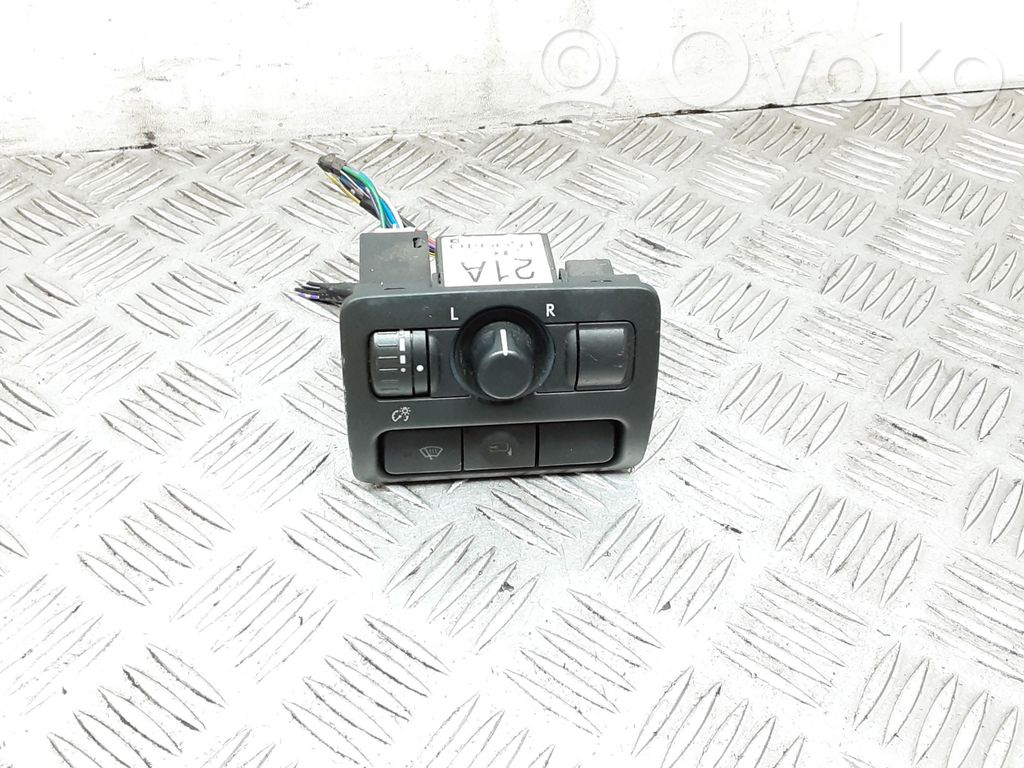 Wing mirror switch   159940,9509A