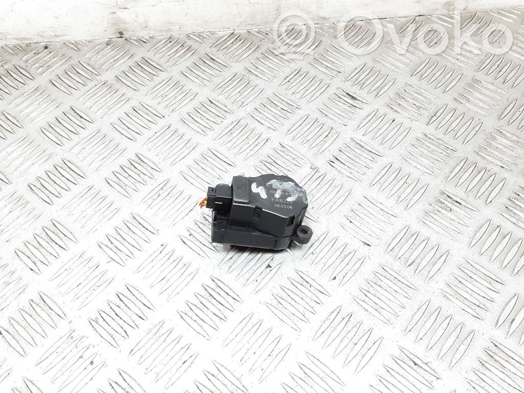BMW 3 E90 E91 Air flap motor/actuator 
