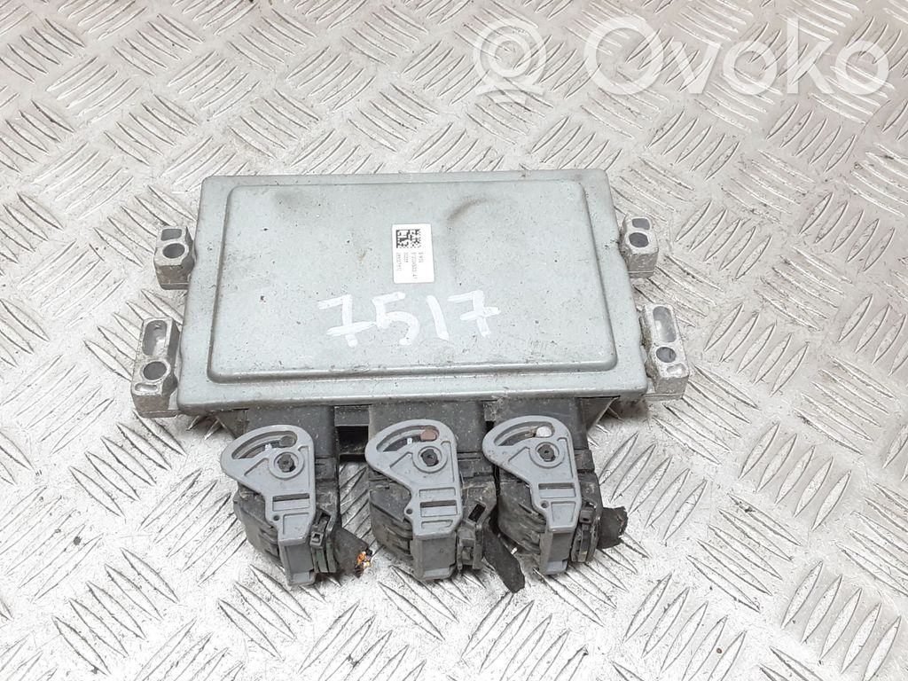Renault Clio III Engine control unit/module 