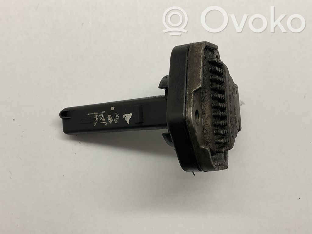 BMW 3 E46 Eļļas līmeņa sensors 