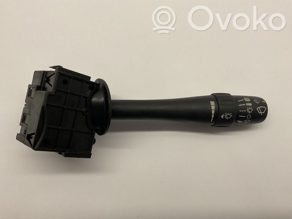Cadillac CTS Wiper control stalk 