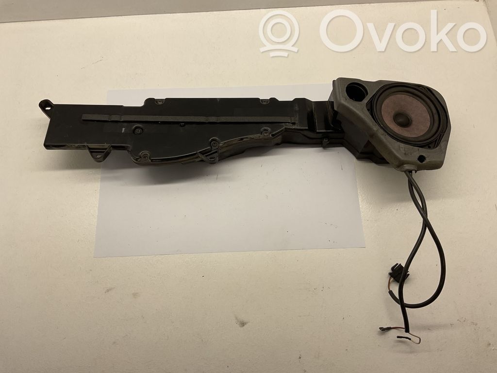 Audi A6 S6 C4 4A Fuse module 