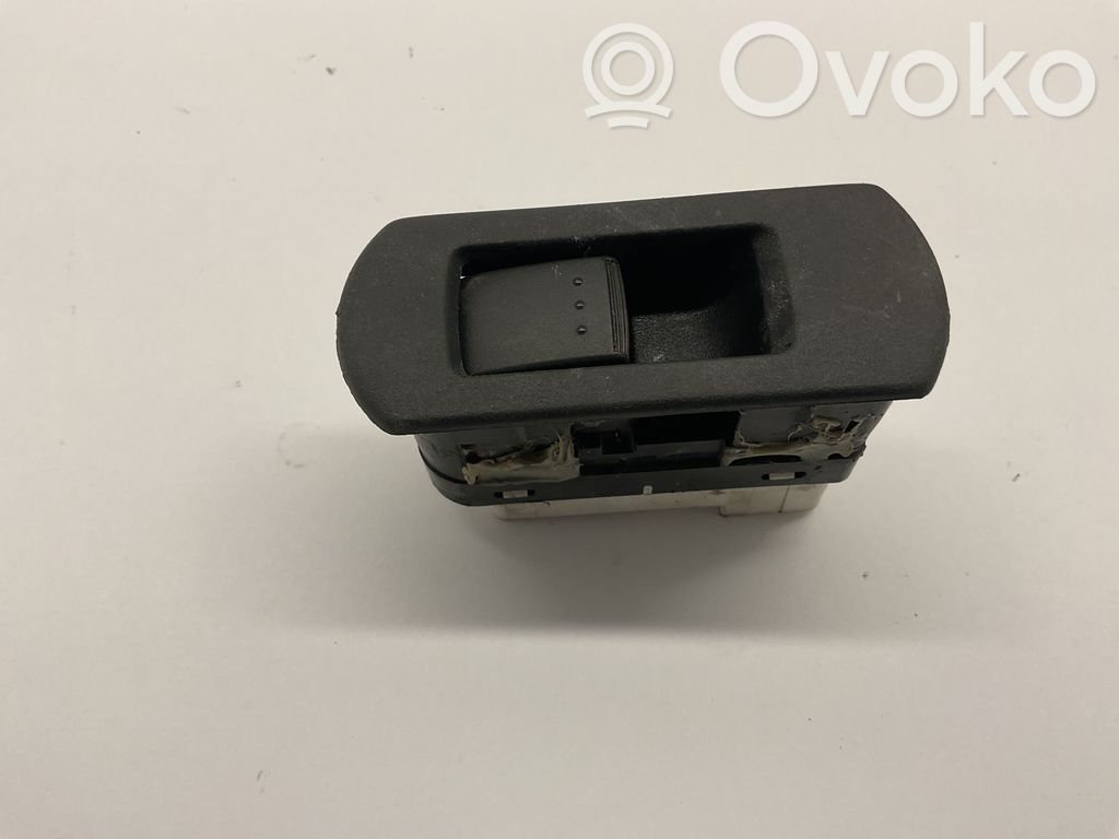 Mazda 5 Electric window control switch 