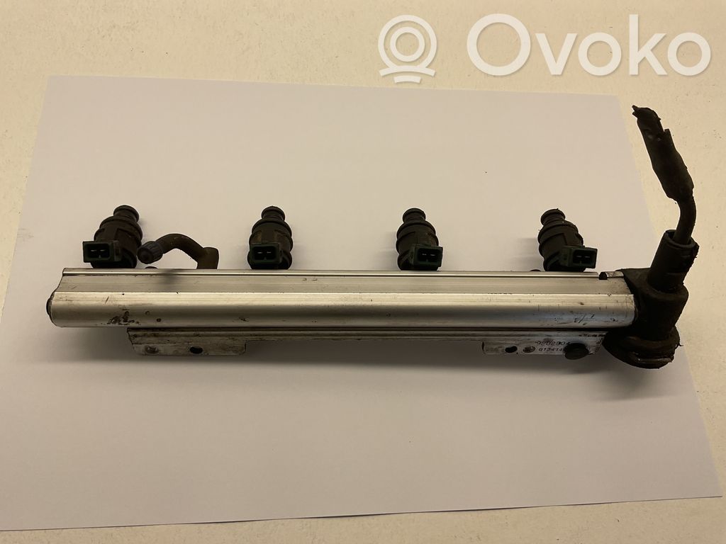 Volvo S40, V40 Juego de inyectores de combustible 