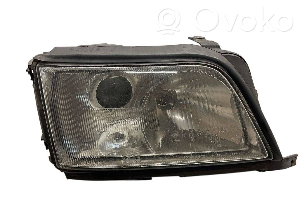 Audi A6 S6 C4 4A Lampa przednia 