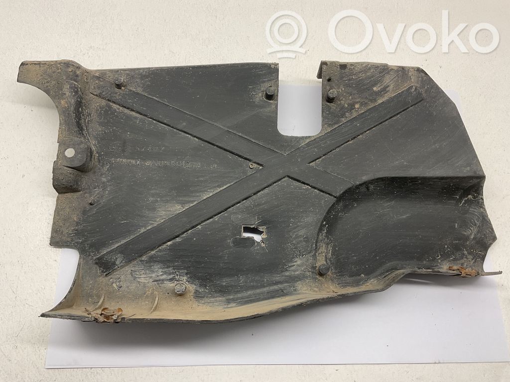 Renault Trafic II (X83) Engine splash shield/under tray 