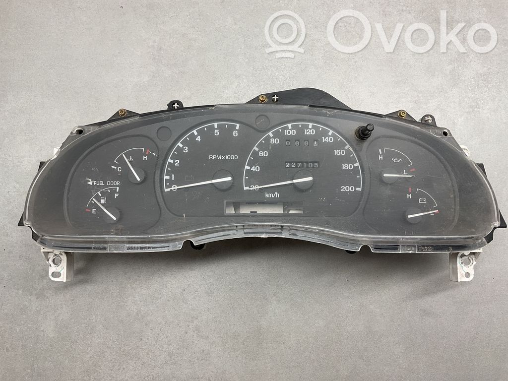 Nopeusmittari (mittaristo)   1L5F10894AA,XL2F10894B,F5ZF10894B,2E10894