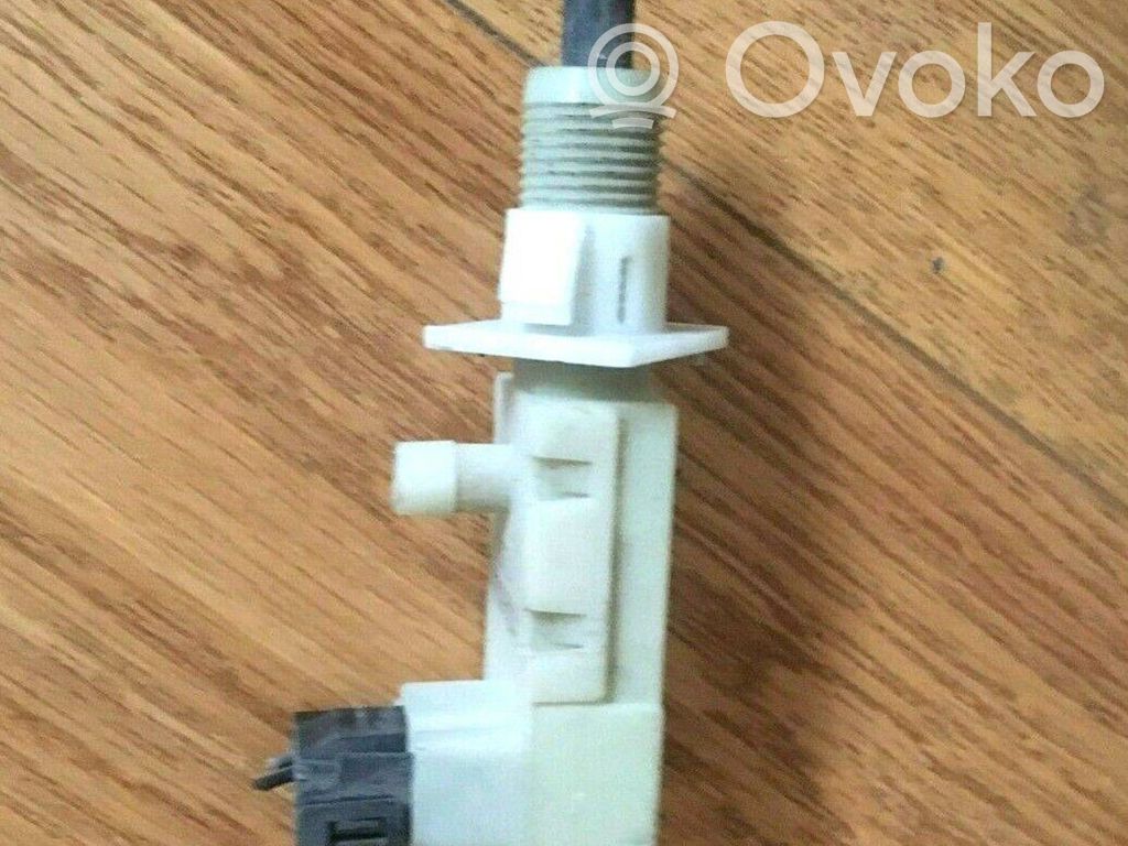 Brake pedal sensor switch   10195523