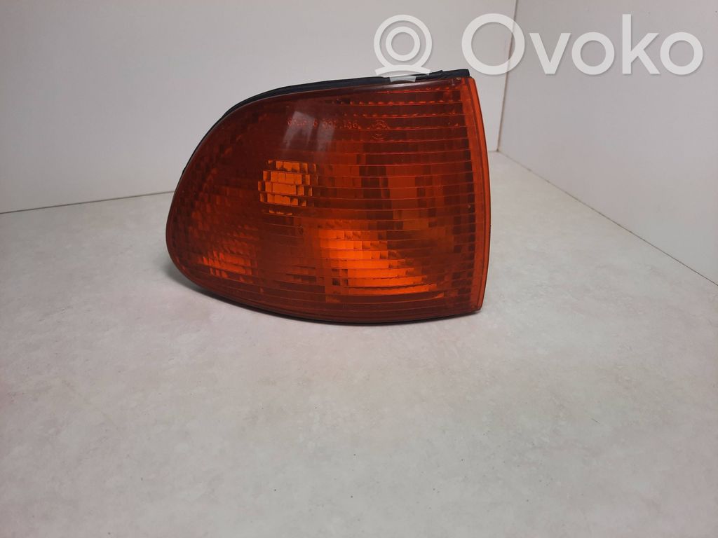 BMW 7 E38 Clignotant avant 