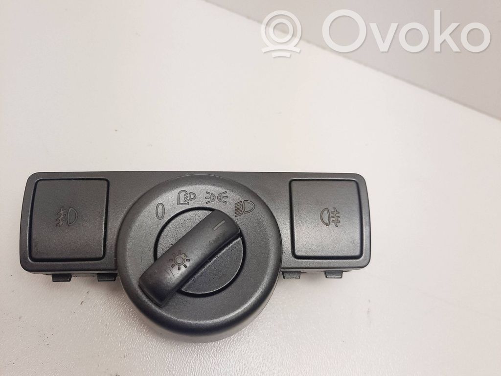 Light switch   3D0941531A,04053410