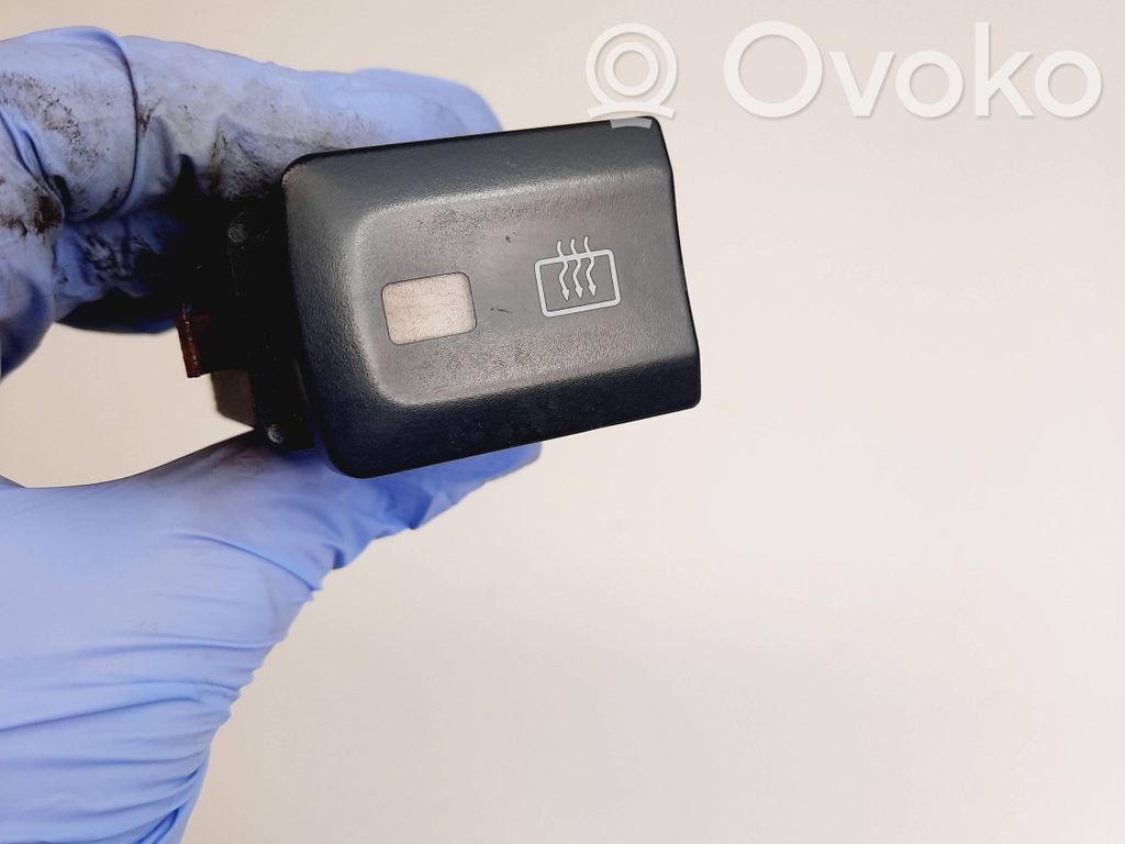Audi A3 S3 8L Windscreen/window heater switch 