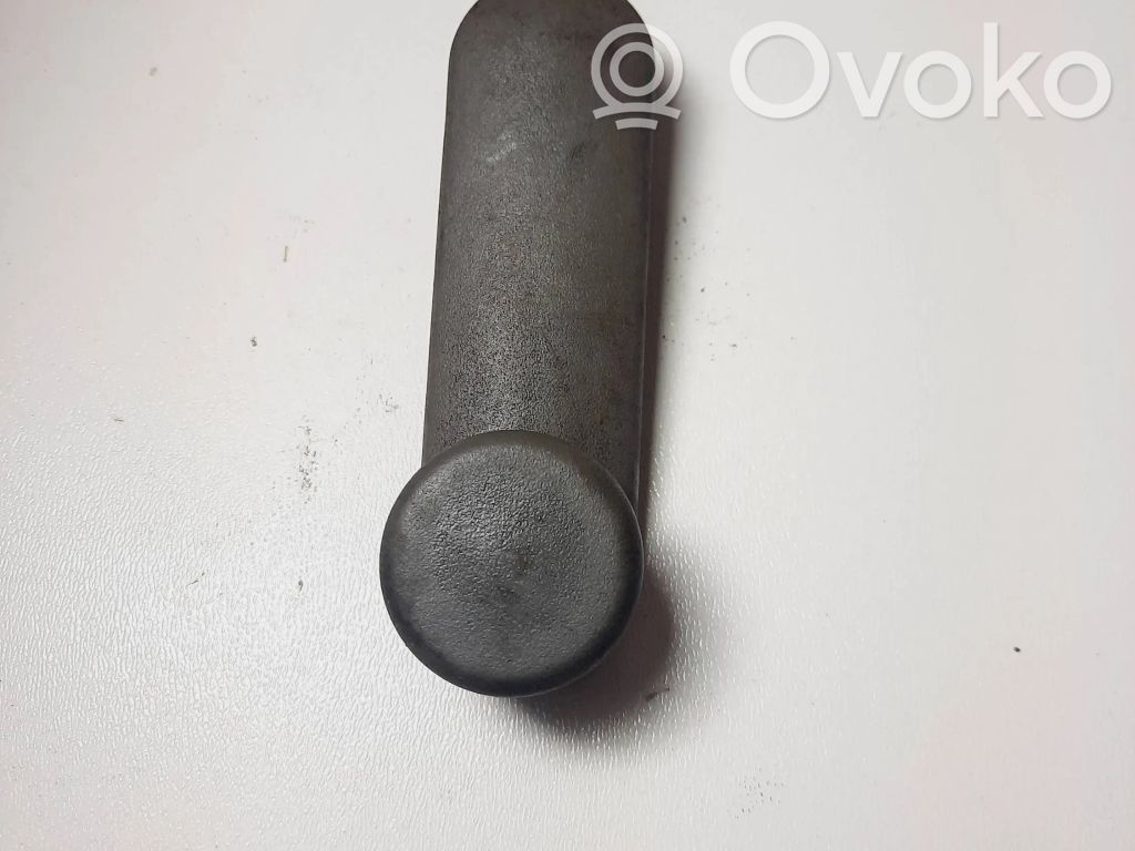 Opel Astra F Rear door window winding handle 