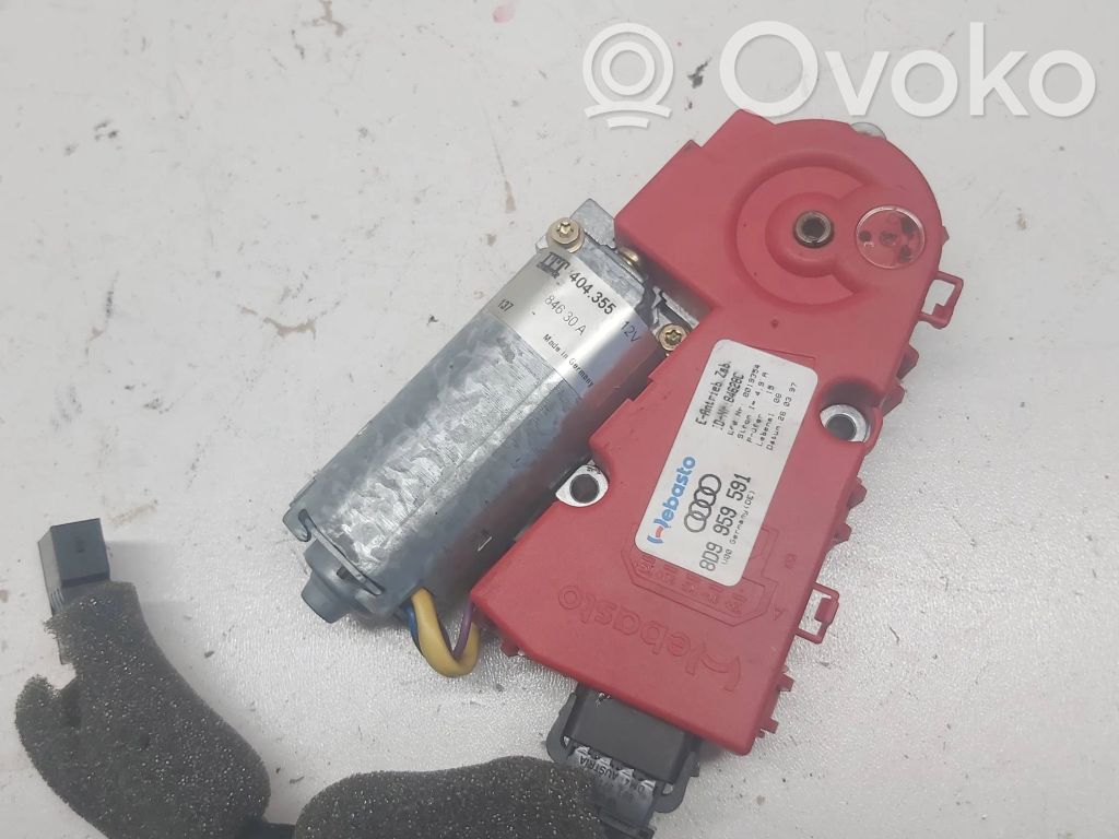 Moottori/käyttölaite   8D9959591