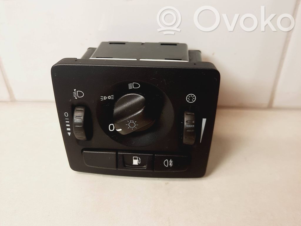 Volvo V50 Light switch 