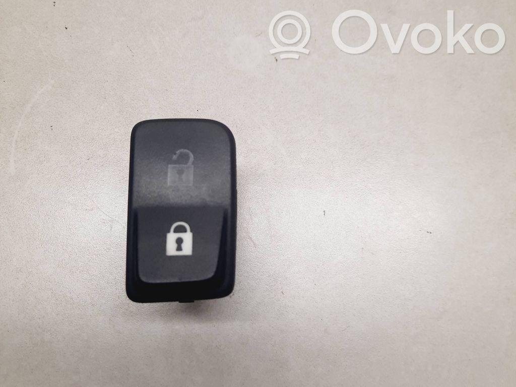 Volvo V50 Central locking switch button 