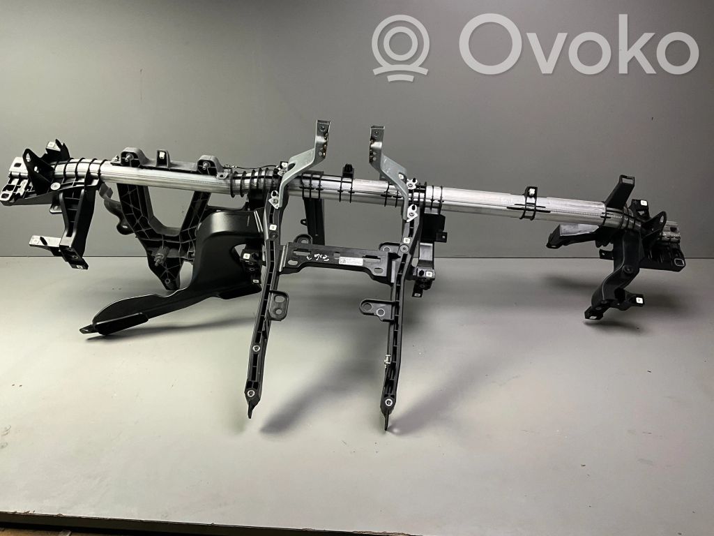 Tesla Model 3 Balkis panelės tvirtinimo 