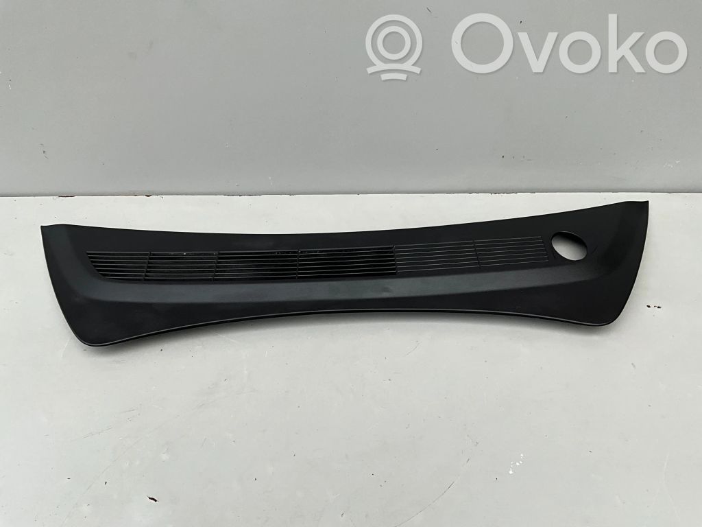 Tesla Model 3 Pyyhinkoneiston lista 