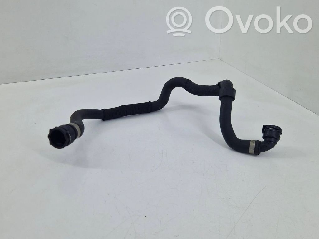 BMW 7 F01 F02 F03 F04 Conductă/furtun lichid de răcire motor 