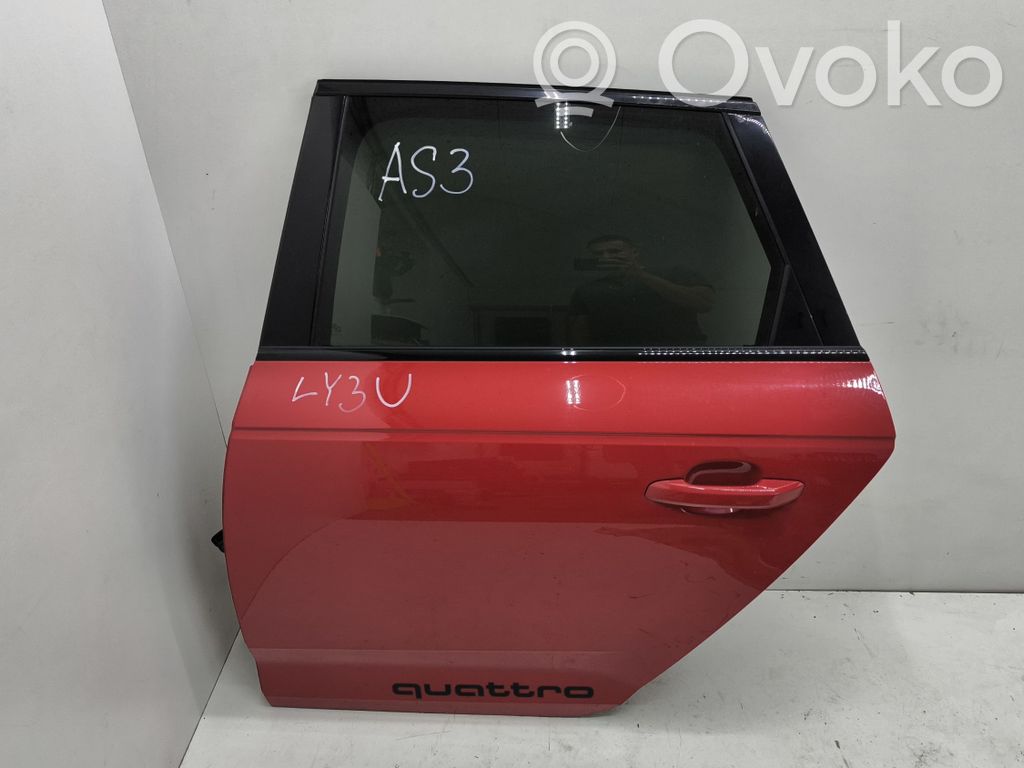 Puerta trasera   LY3U