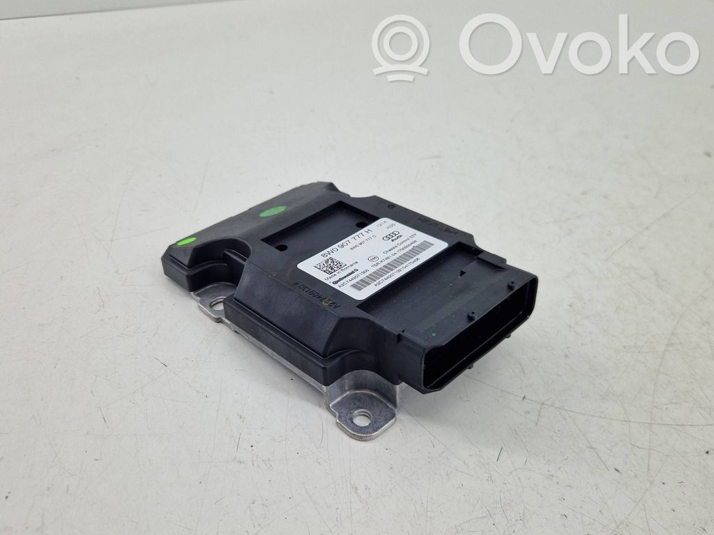 Module de commande suspension   8W0907777H,A2C7442071300,8W0907777C