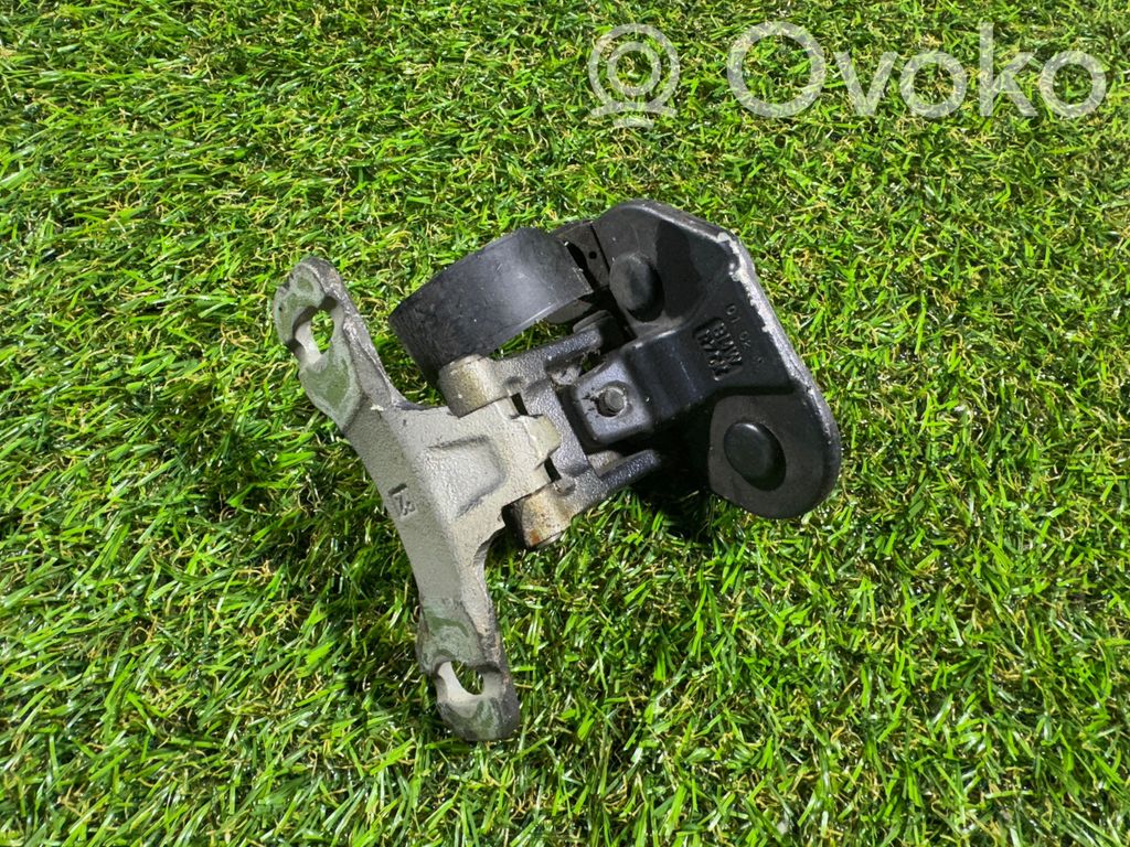 BMW 1 E81 E87 Tailgate/trunk/boot hinge 