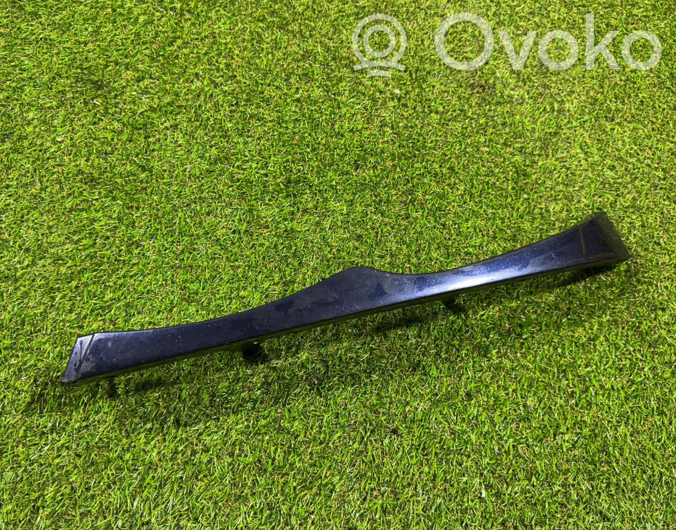 BMW 3 E46 Under headlight/headlamp trim 