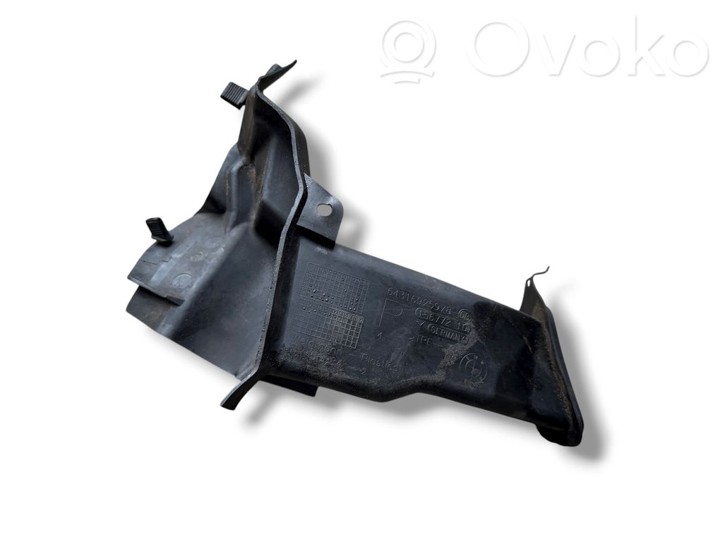 Muu moottoritilan osa   6925978