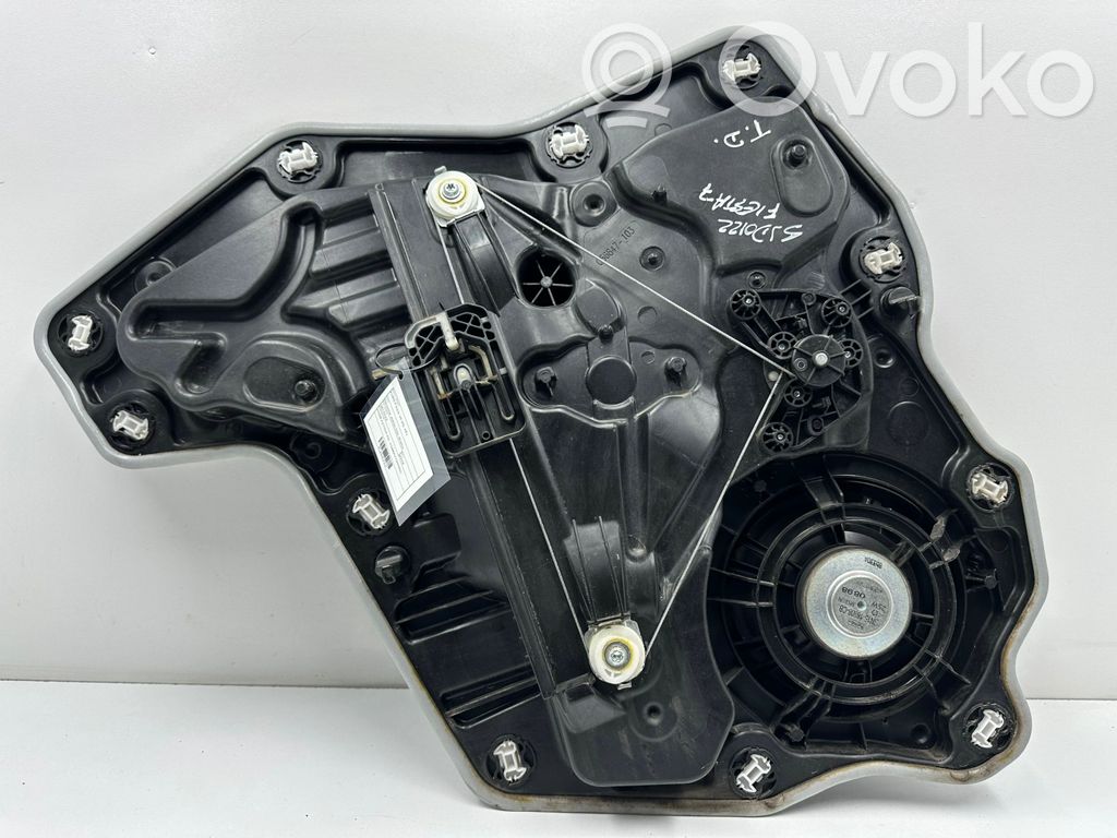 Ford Fiesta Mecanismo para subir la puerta trasera sin motor 