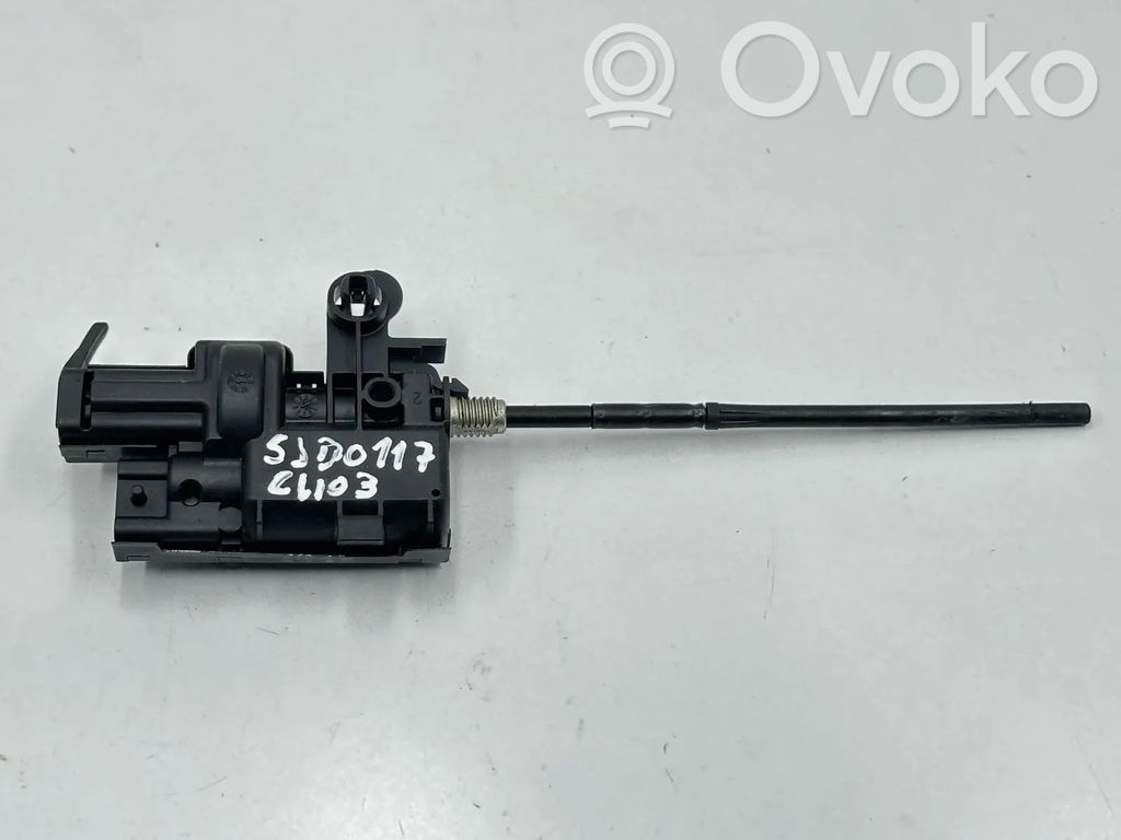 Renault Clio III Motor de la tapa sellante del depósito de combustible 