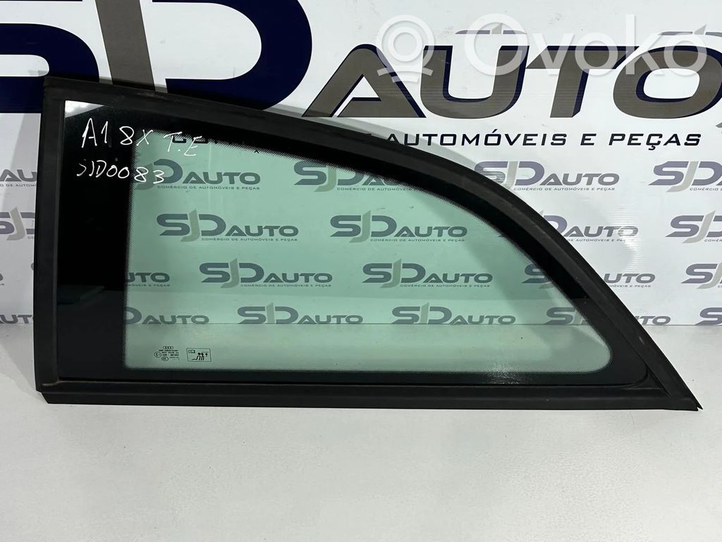 Audi A1 Rear side window 
