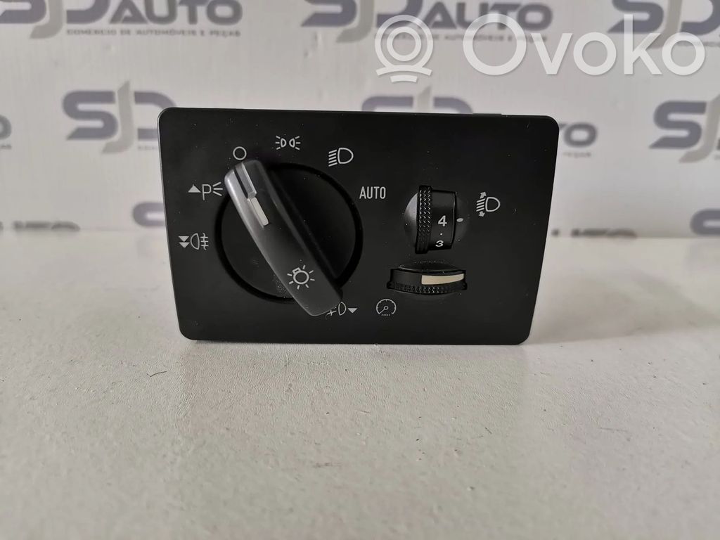 Interruttore luci   7M5T13A024CA