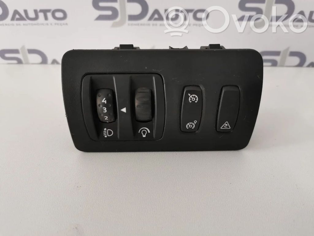 Renault Clio III Comutator cruise control 