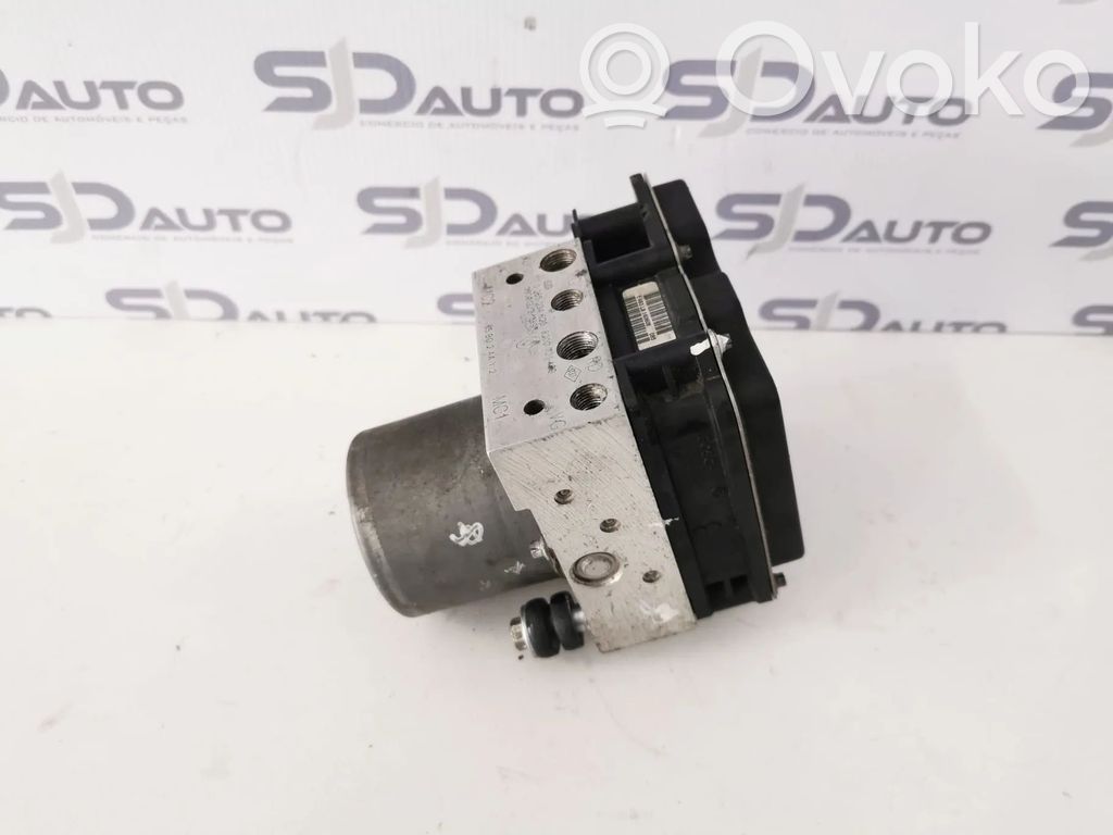 Renault Clio III ABS bloks 