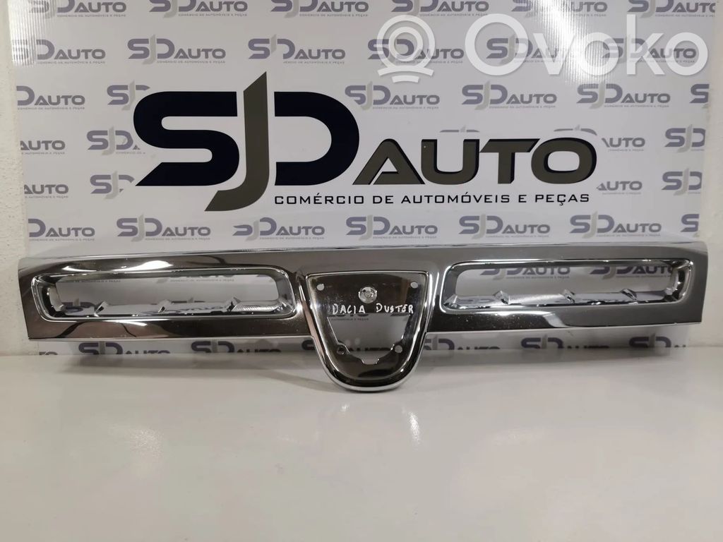 Dacia Duster Etusäleikkö 