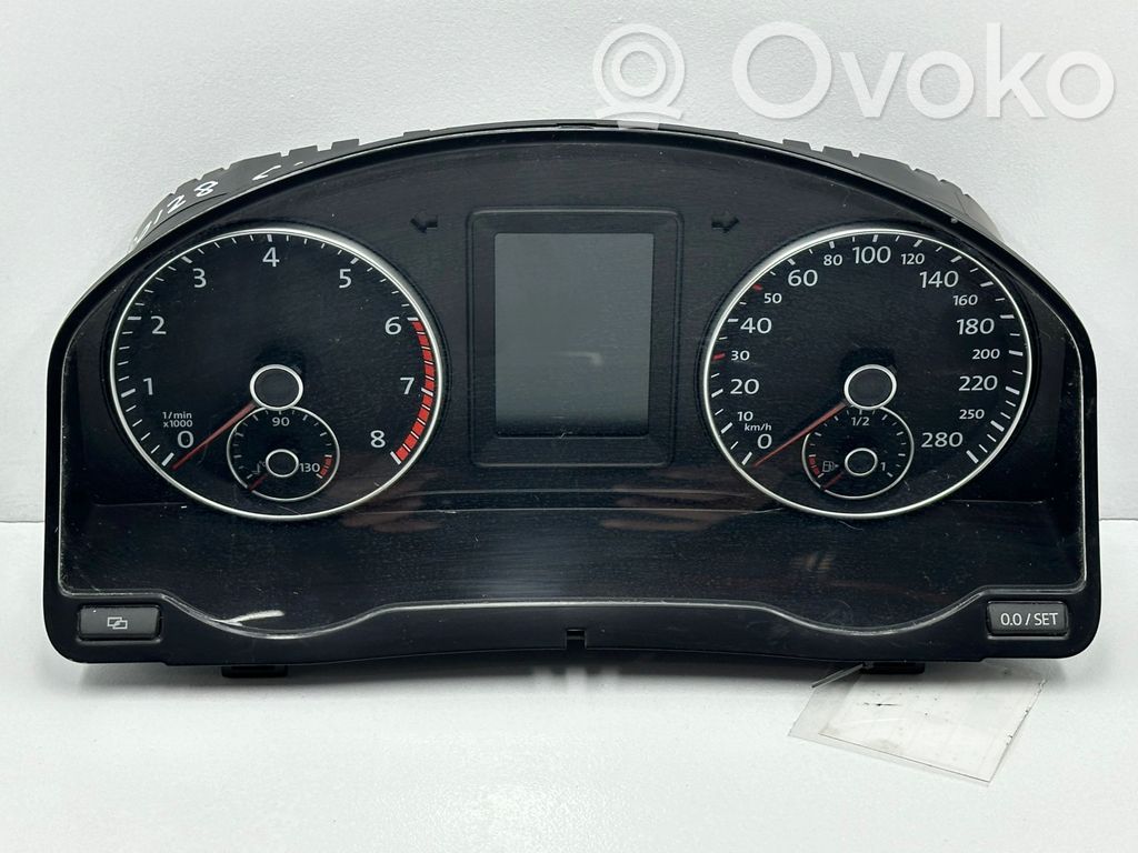 Volkswagen Scirocco Speedometer (instrument cluster) 