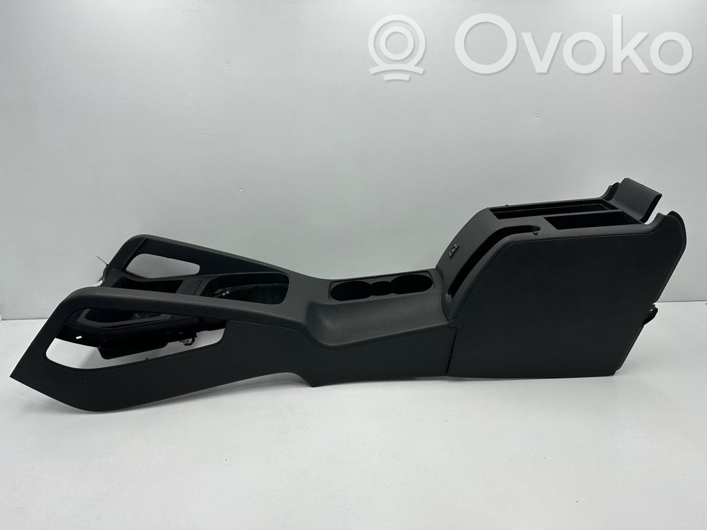 Center console   1K0863243,1K0863323,1K5862531,5K0857925A,5K0858329
